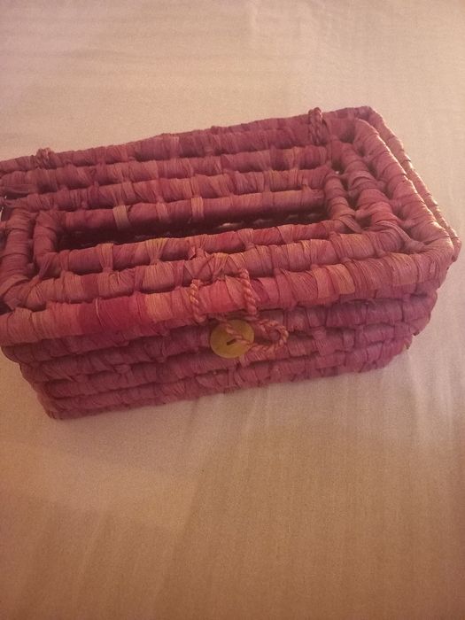 Pudelko na chusteczki higieniczne fioletowr