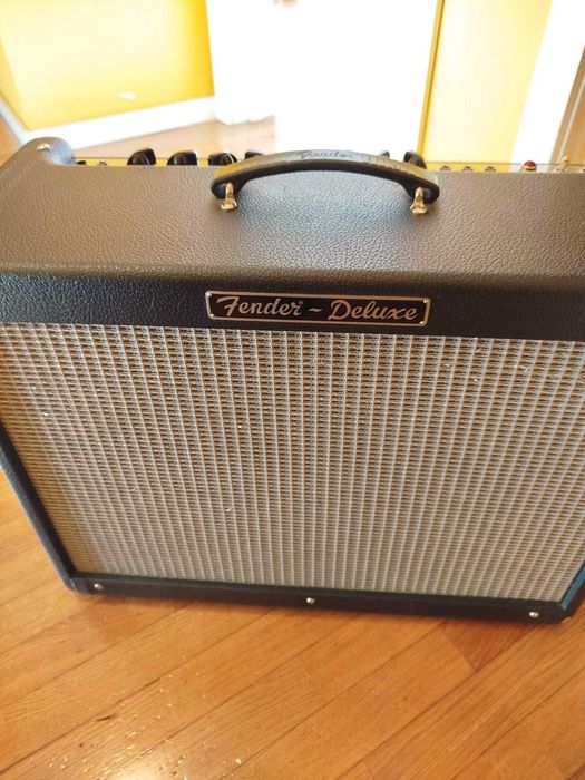 Amplificador Fender Hot Rod Deluxe