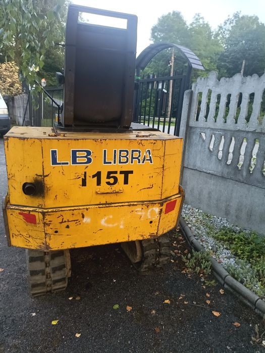 Sprzedam koparkę LIBRA 1,5T