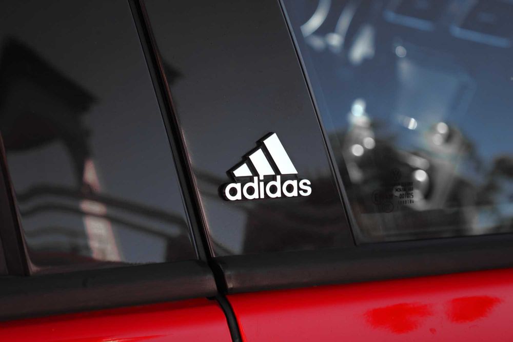 VW Golf 6 GTI DSG Adidas 2.0 TSI 211CV (239€/Mês)