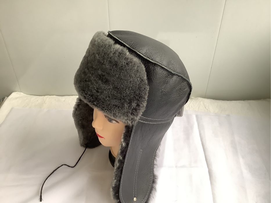 Шапка ушанка чоловіча жіноча із овчини