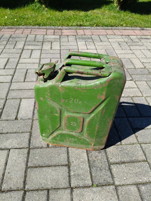 Kanister na paliwo/benzynę 20L