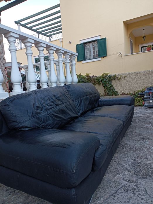 Sofá em pele genuína