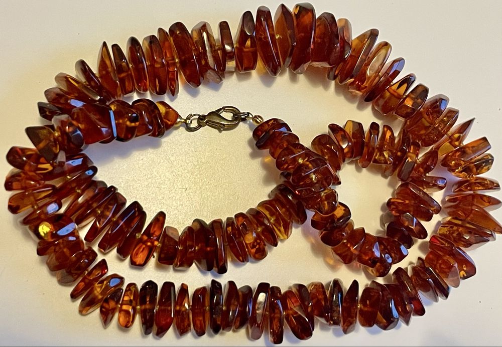 Naszyjnik kolia łańuch bursztyn bałtycki piękny kolor. PRL