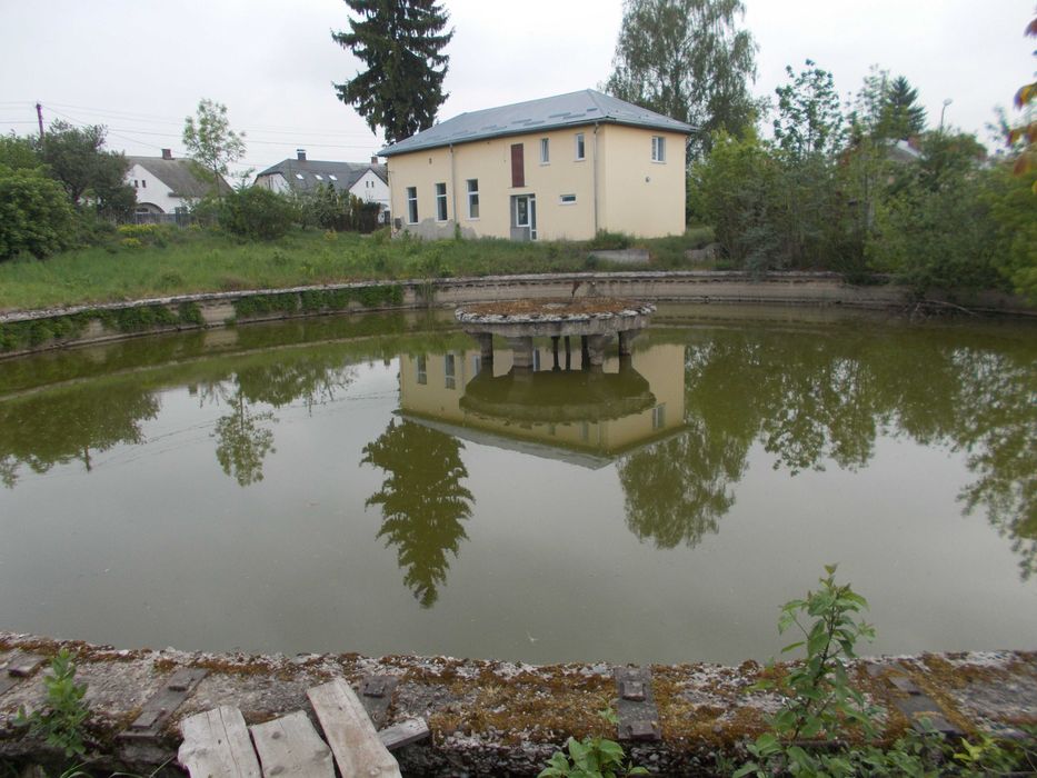 відстійники стічних вод та технічна будівля