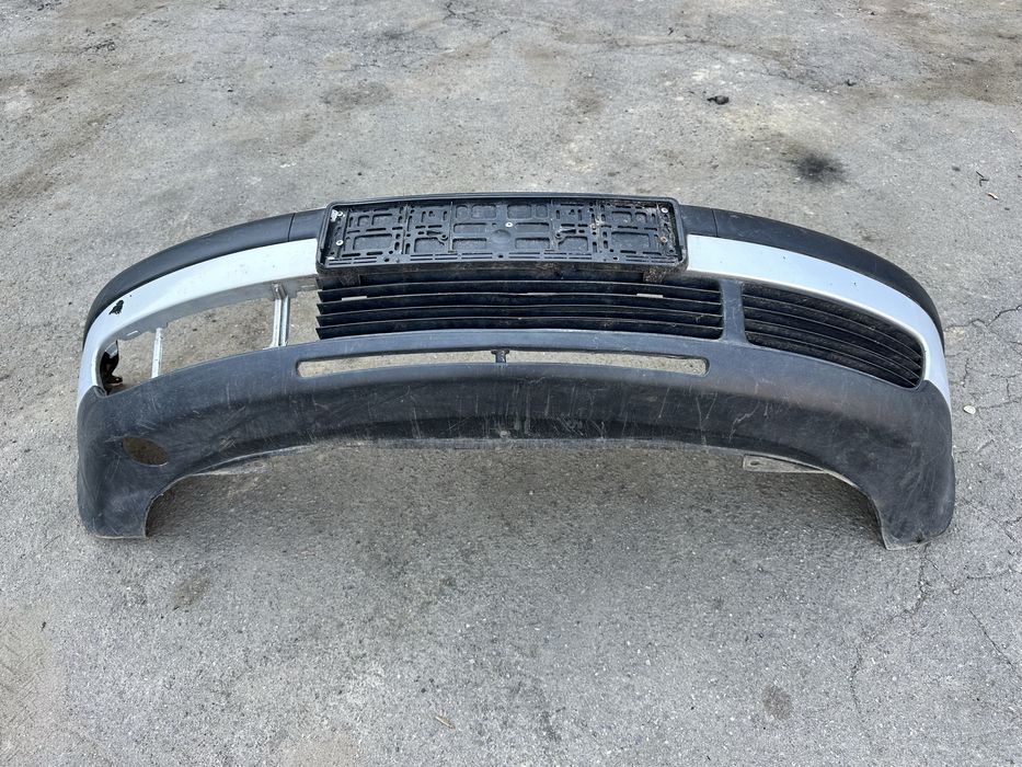 Передній бампер Фольксваген Пасат Б5 VW Passat B5 дорестайл 1996-2000