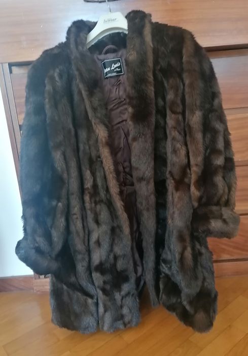 Casaco castanho (imitação de pele) - Paris