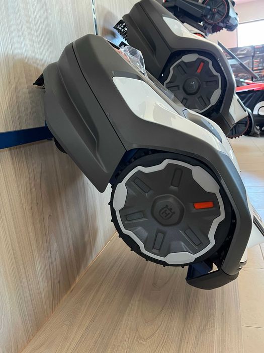 Inteligentny Robot Husqvarna 410VE NERA 1500m² Nowy Montaż Serwis