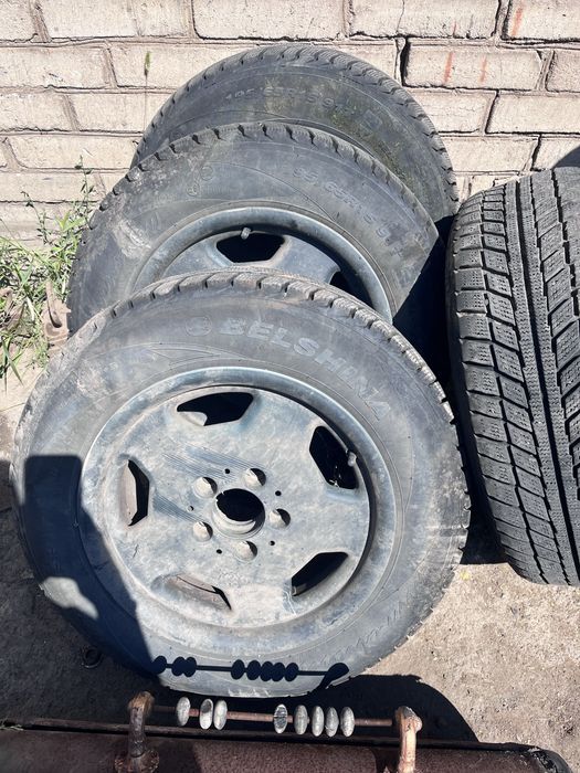 Продам  комплект колёс р 15