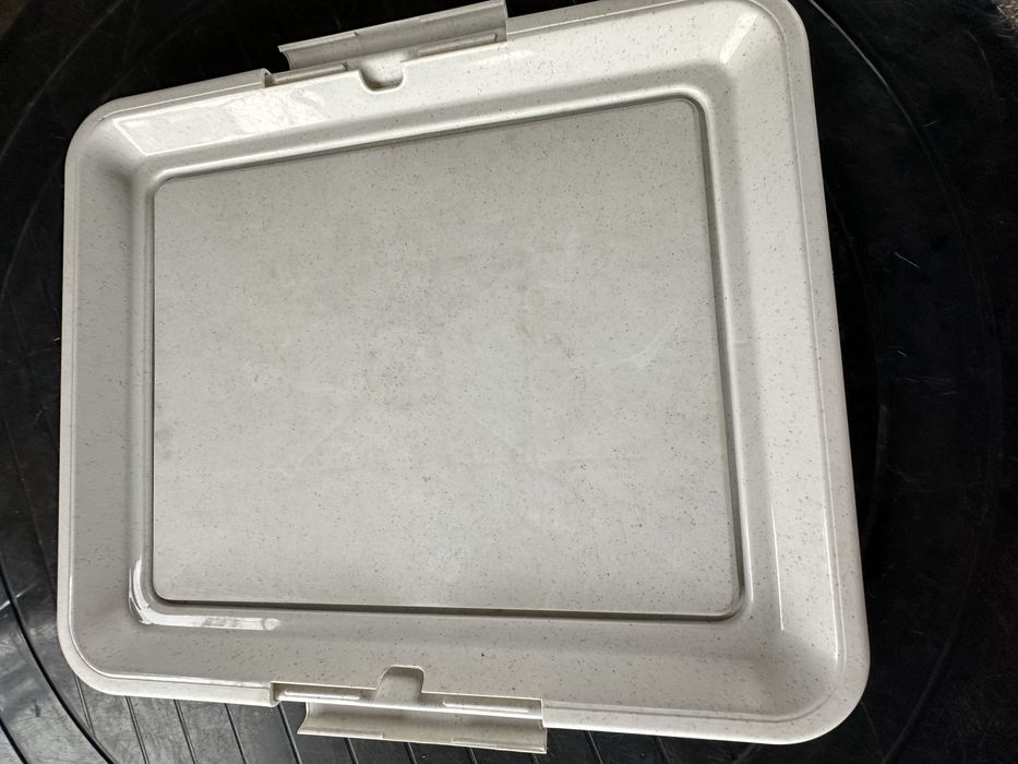 Туалет, лоток для собак .