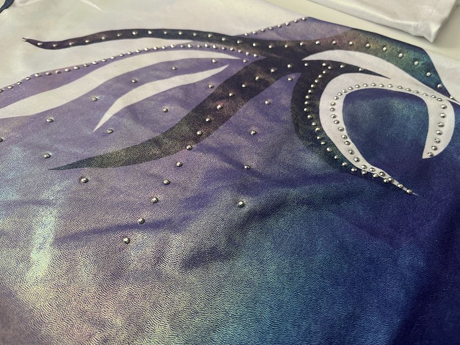 ZNYUNE strój gimnastyczny z cekinami 3/4 rękaw 9-10 lat