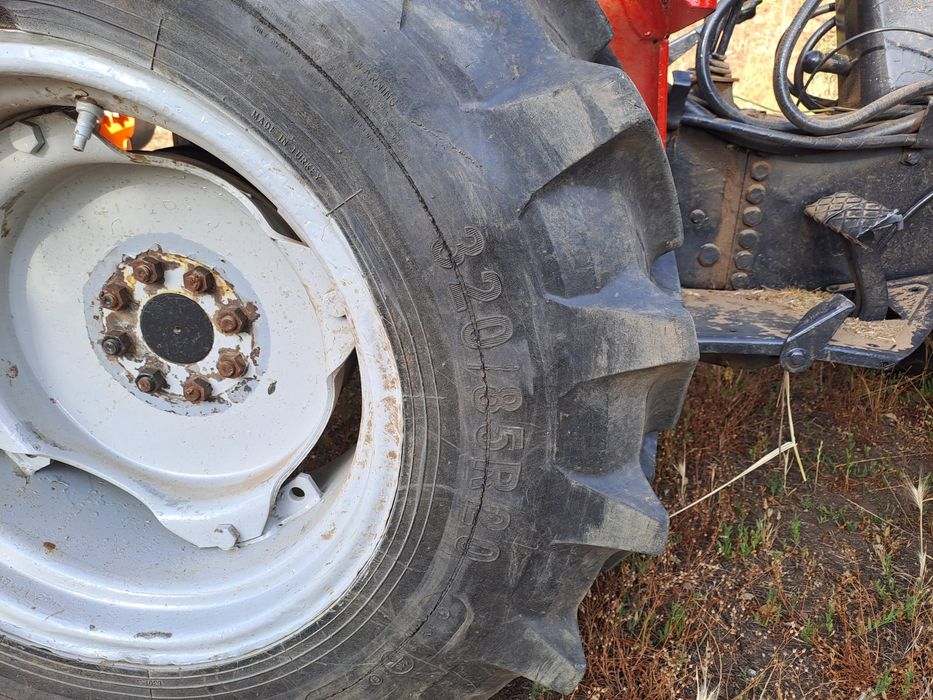 Pneus agricolas em bom estado