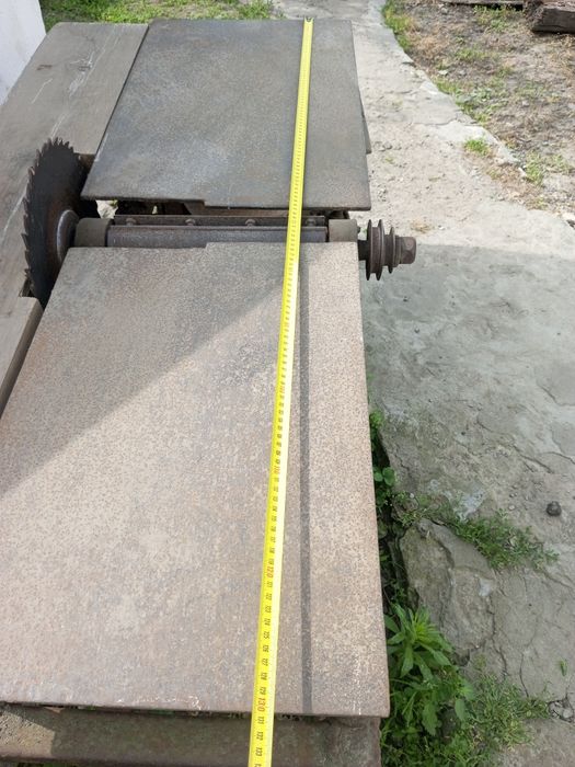 Продам б/у циркулярку.