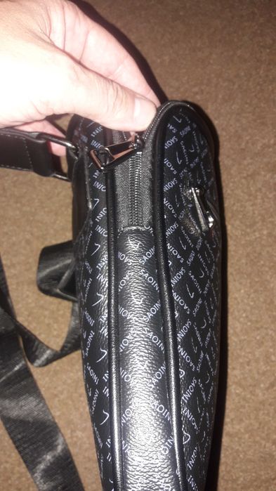 продам мужскую сумку через плече