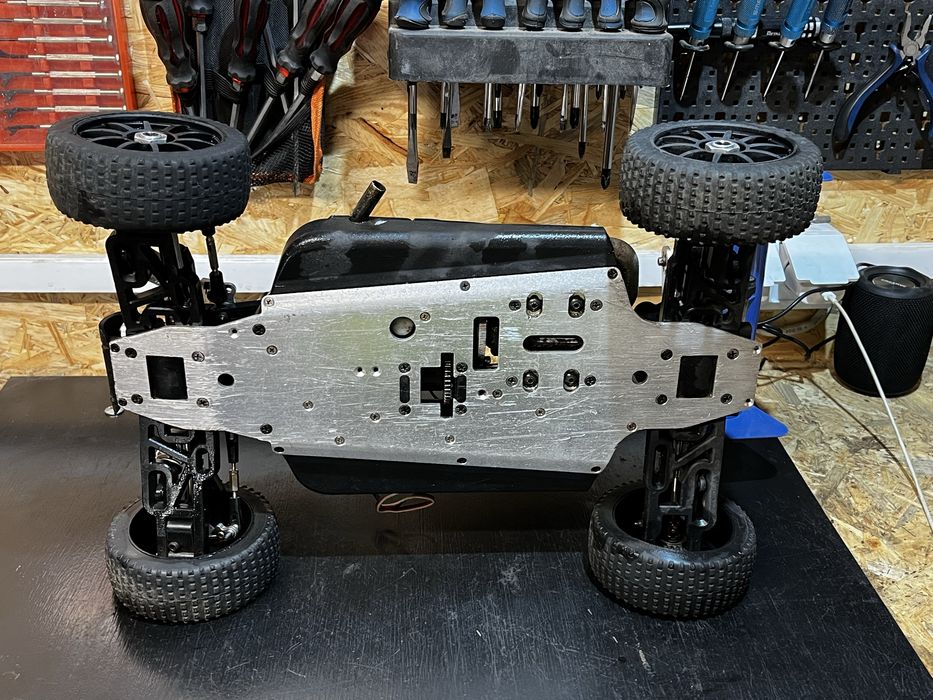 Model rc podwozie reely rex-1 1/8 traxxas himoto maverick hsp hpi