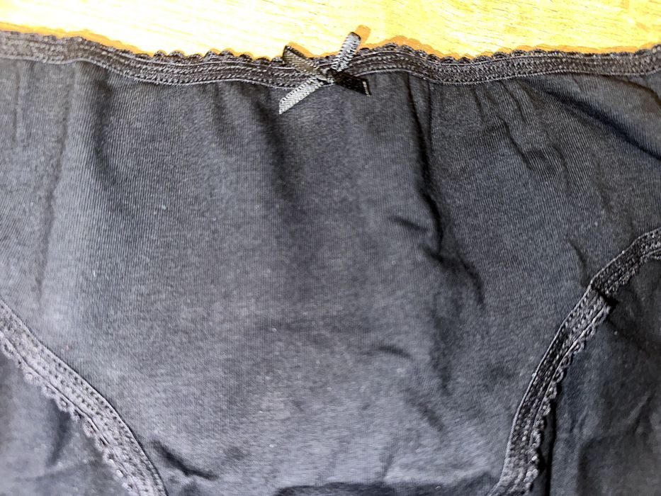 Peacocks 4 x czarne majtki nowe M-L