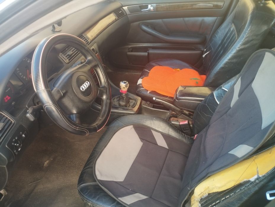 Audi   vendo ou troco urgente