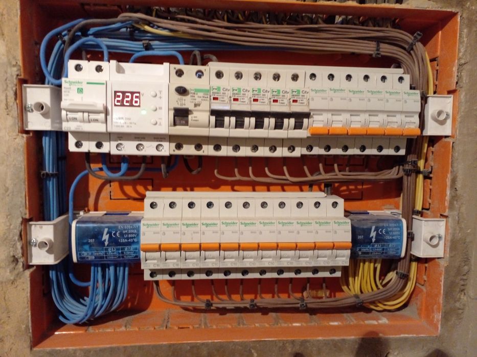 Електромонтаж,електрик,послуги електрика.