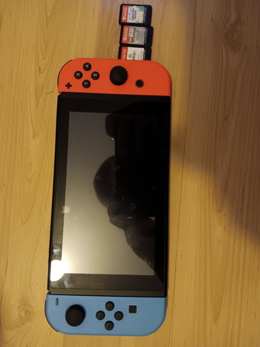 Dobra konsola w dobrym stanie  Nintendo stwich