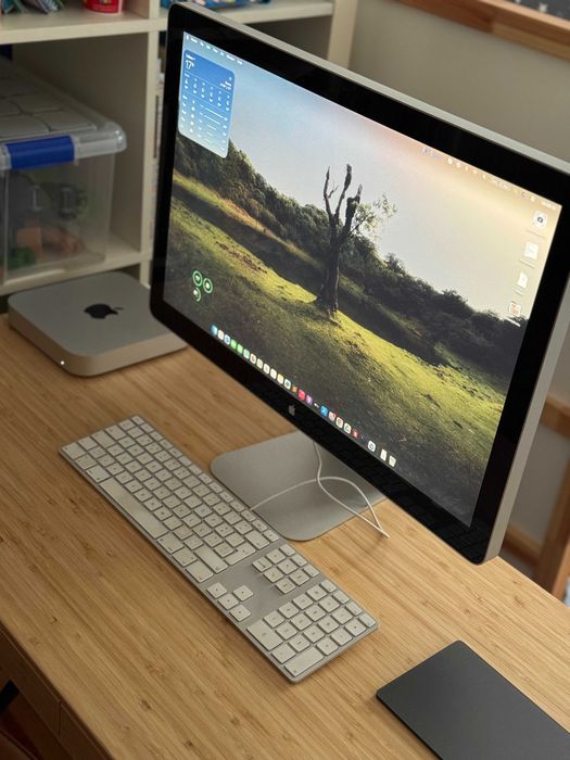 Apple Mac Mini M1 8GB 256GB + LED Cinema Display 24