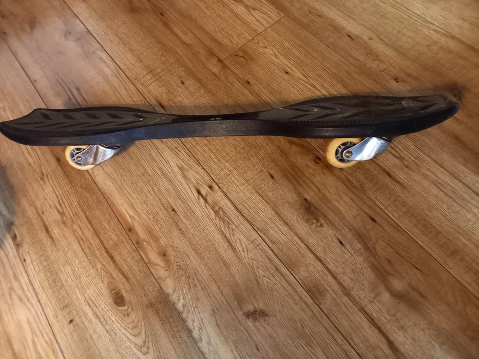 Deskorolka Waveboard