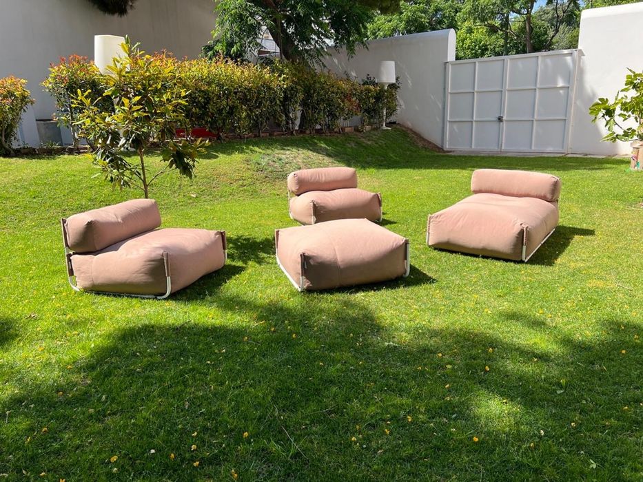 Pufe-sofá modular com encosto 100% exterior  Kave Home