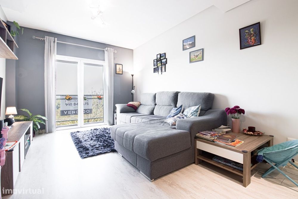 Apartamento T3 na Praceta Vale de Gatos, Amora — Amora, Setúbal