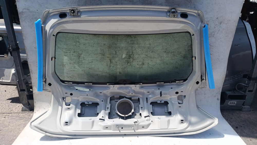 Porta / tampa da mala VOLKSWAGEN Polo (AW1)