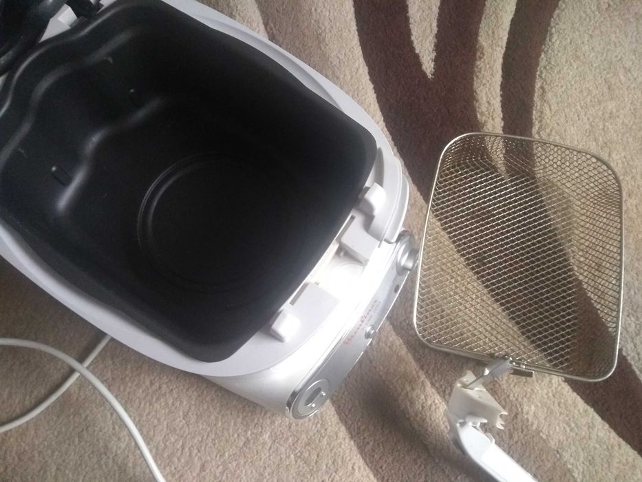 Фритюрниця Moulinex AM3021 Super Uno читайте опис