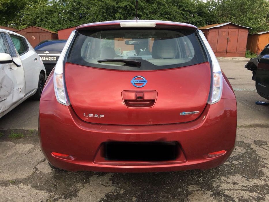 Розборка на запчастини шрот Ніссан Ліф Nissan Leaf 11-12 13-17 18-22