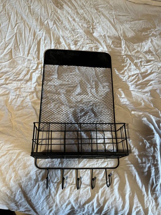 Suporte de parede bom estado