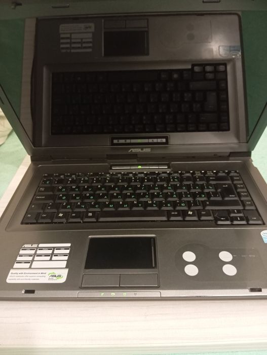 Ноутбук  ASUS X51 R