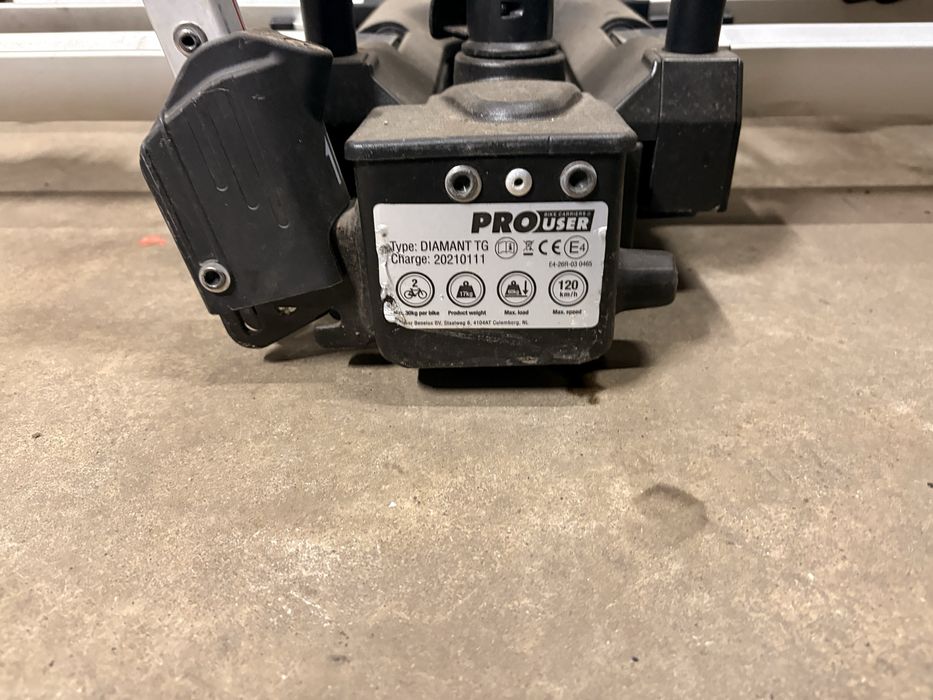 Bagażnik na rowery/ bagażnik rowerowy ProUser diamant