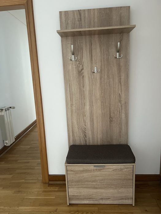 Móvel hall de entrada.