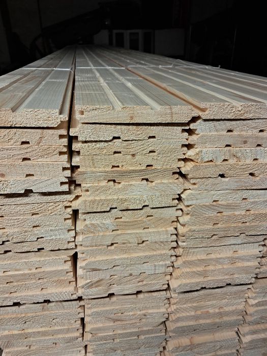 Producent boazeri podbitka Deska elewacyjna