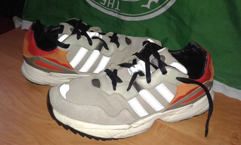 Buty sportowe Adidas num 44,5