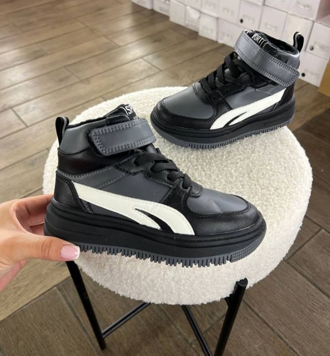 Зимові черевики зима хайтопи кросівки на хлопчика