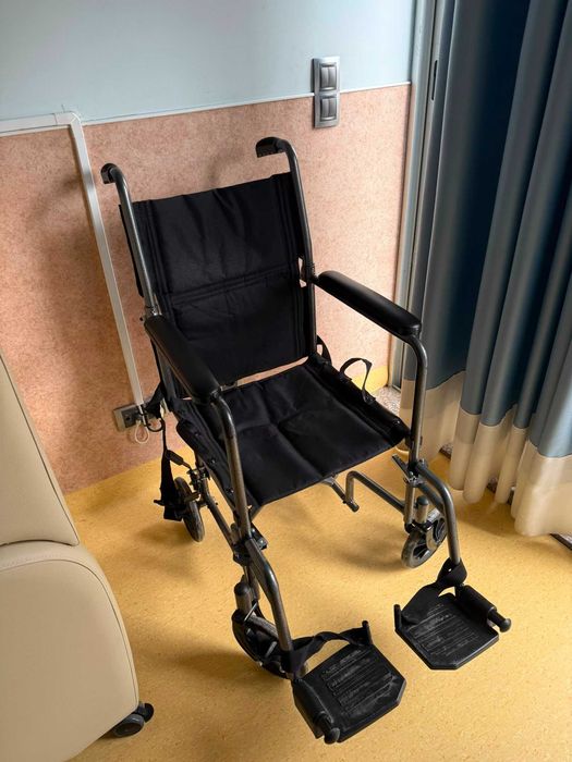 Cadeira de rodas - PE PE Mobility
