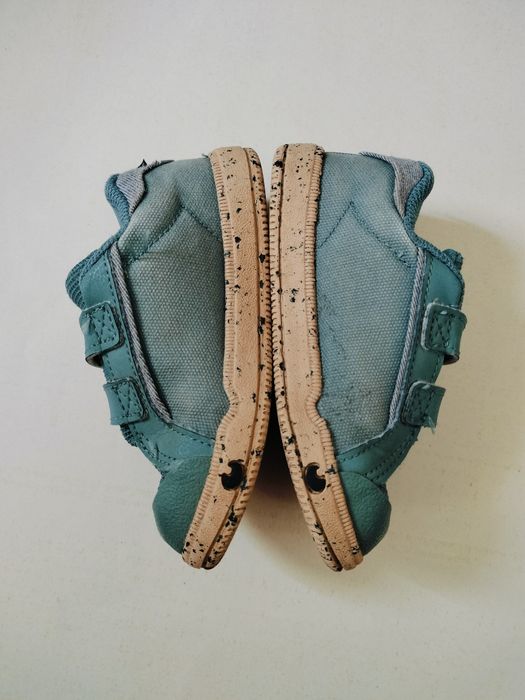 Ténis sapatilhas Decathlon tamanho 23