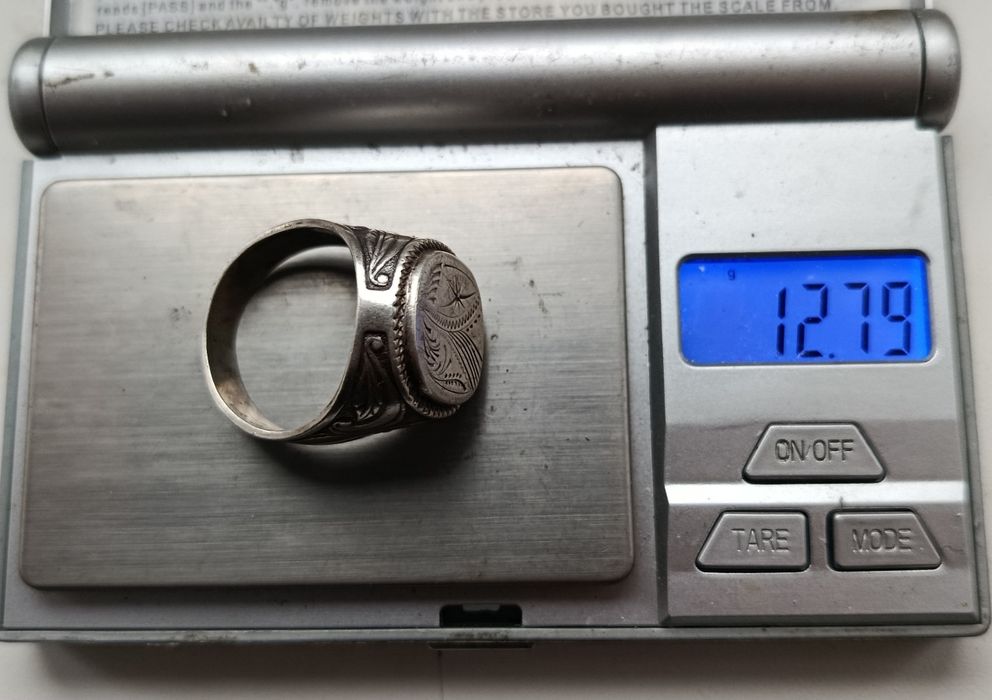 Массивный перстень либо печатка серебро 925 проба срібла, не мельхиор.