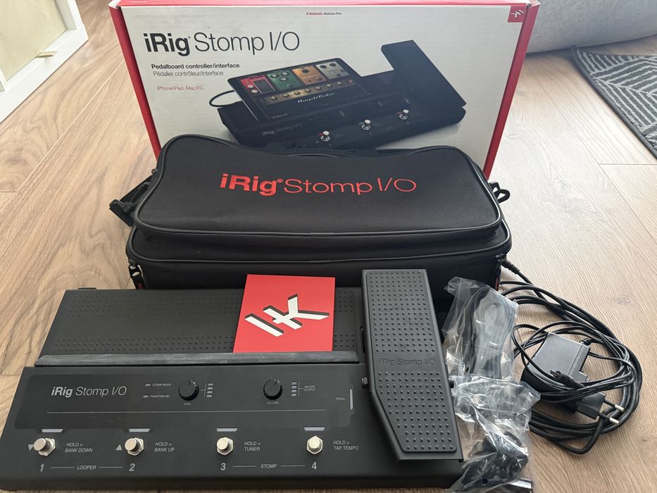IK Multimedia iRig Stomp I/O + Estojo – Pedaleira / Interface USB