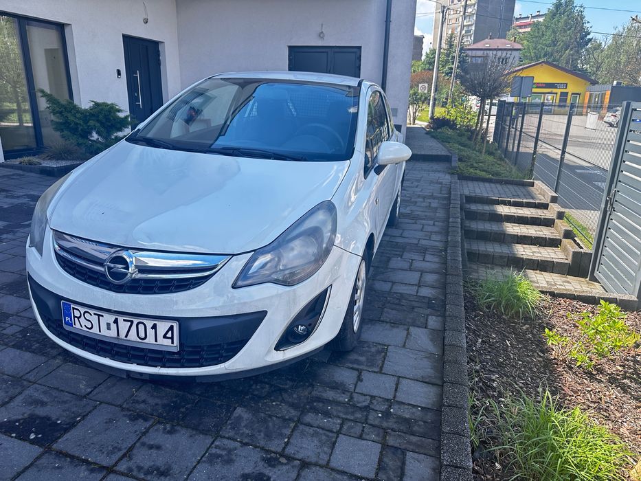 Samochód Ciężarowy Opel Corsa Van -Vat1