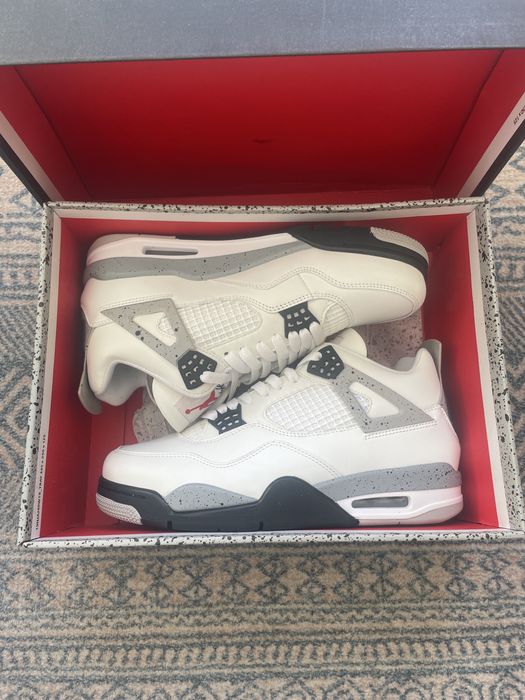 Nike Air Jordan 4 White Cement 2025