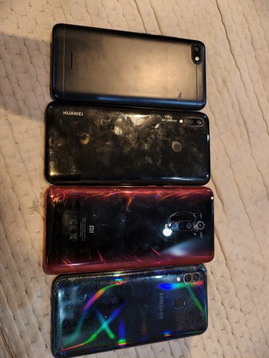 4 telefony stan nie znany