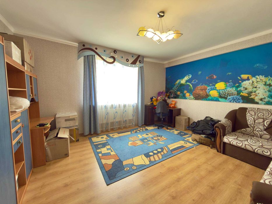 Продаж будинку у Бориславі
