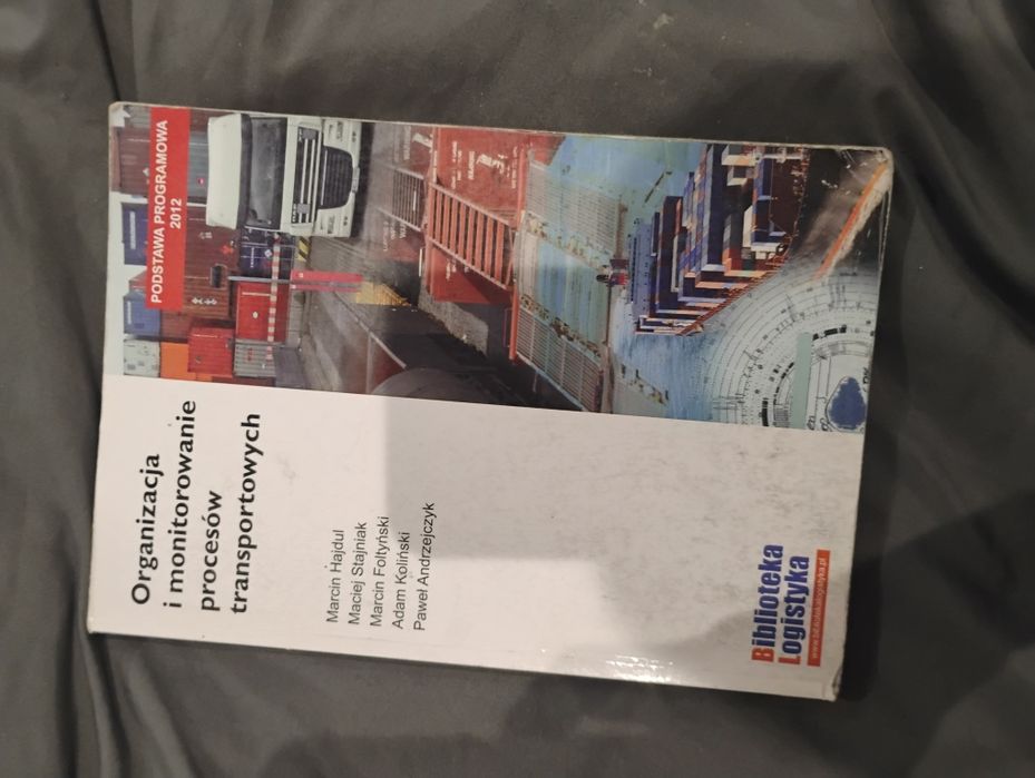Organizacja i monitorowanie procesów transportowych.