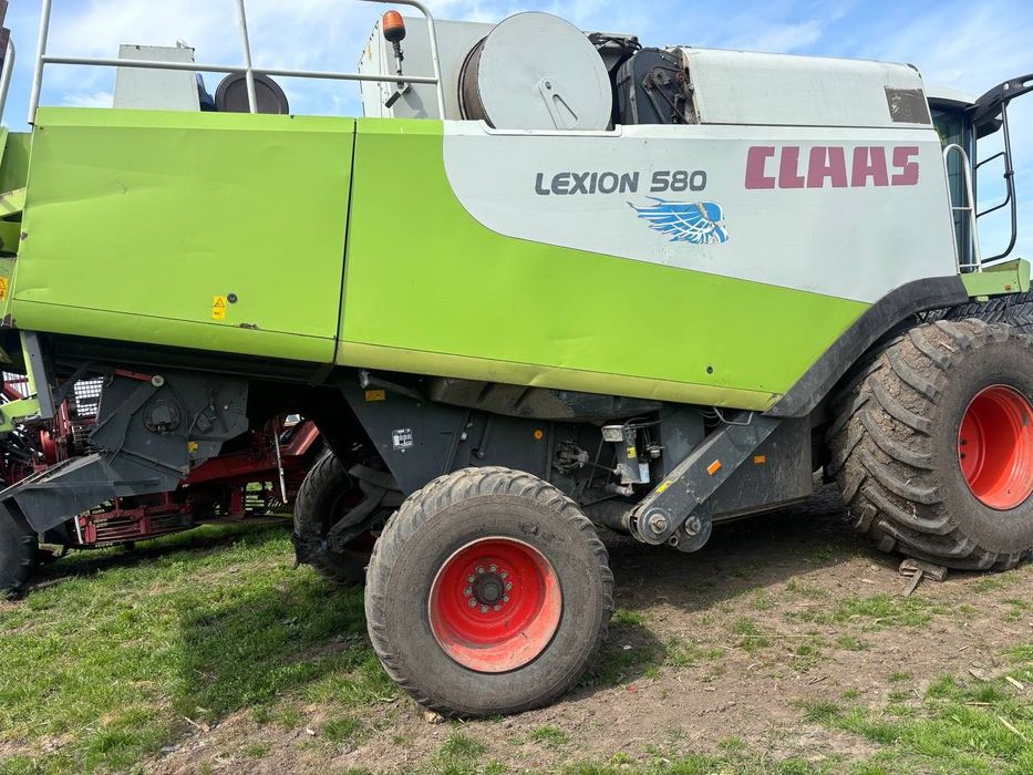 Комбайн Claas Lexion 580