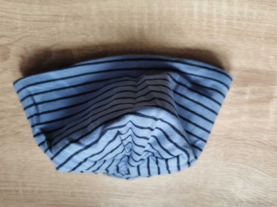 Czapka bawełniana r. 68 dwustronna