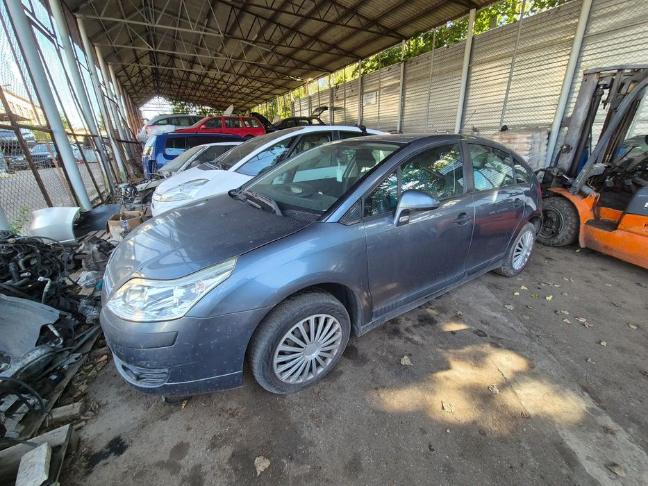 CITROEN C4 1,6 HDI Części , maska, zderzak, lampy, błotnik, alternator