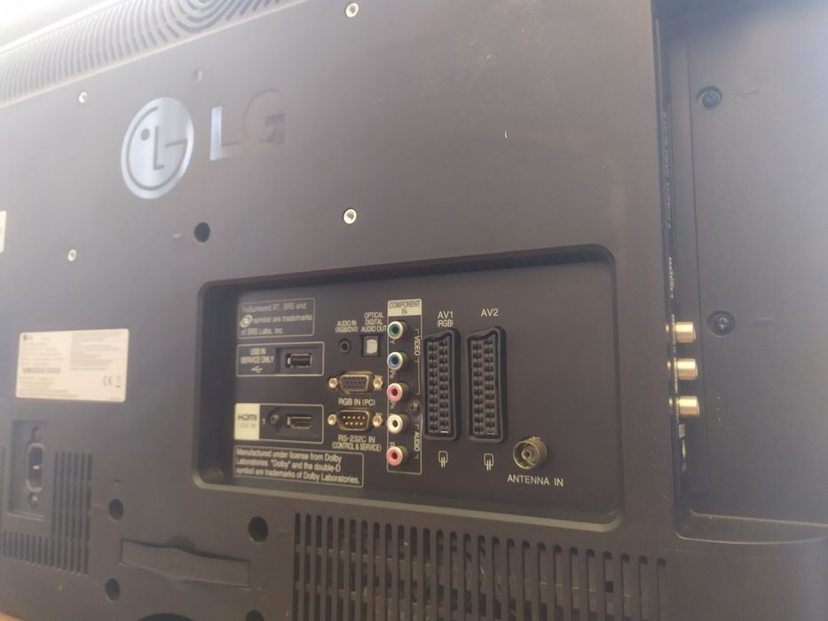 Televisão LG 26LD320 para peças